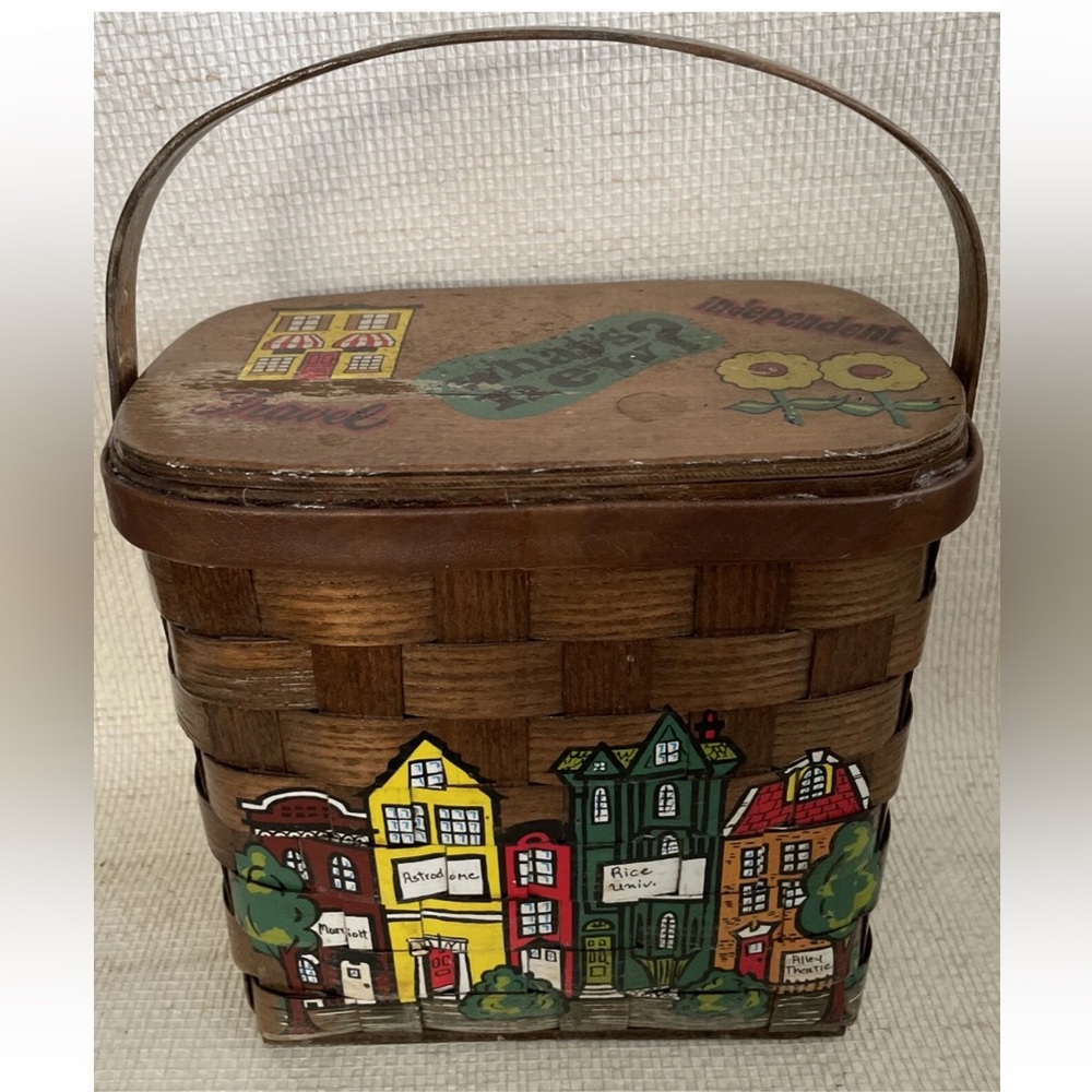 Vintage Caro Nan Hand Painted and Signed Wooden Basket Weaved Handbag